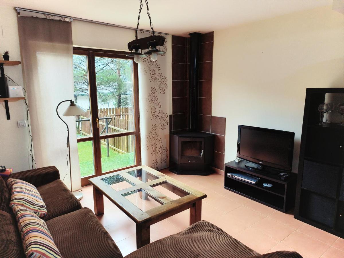 Duplex Con Jardin En Pirineos, Totalmente Equipado Apartment Villanua Exterior photo